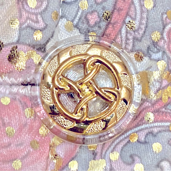 Vintage Pink & Gold Puffer Jacket Med/Lrg - Picture 8 of 11